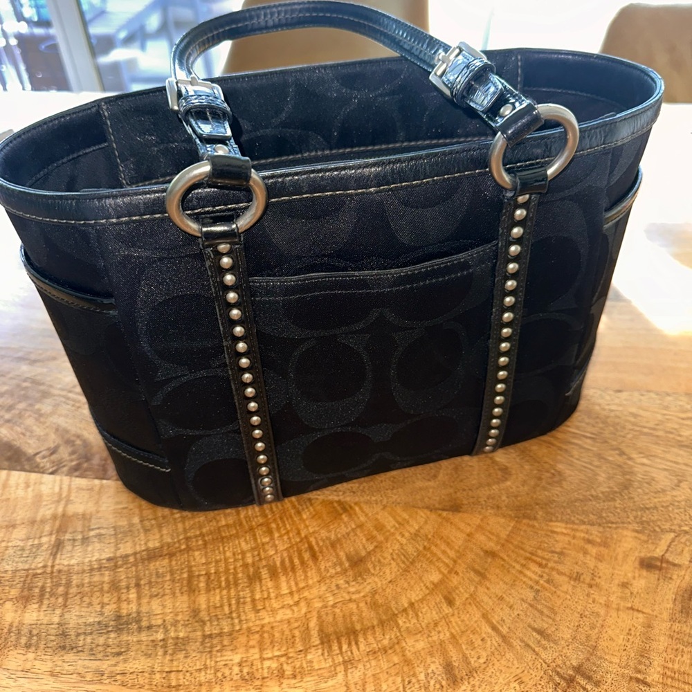 Coach Black Signature Jacquard Studded Patent Leather Tote Shoulder Bag Purse ✨ - Picture 2 of 7